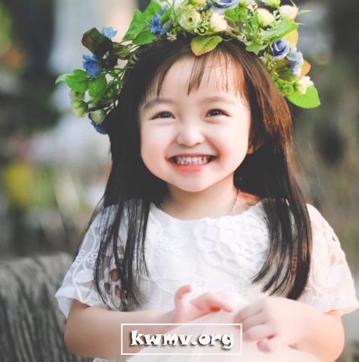 Ảnh em bé cute đáng yêu dễ thương