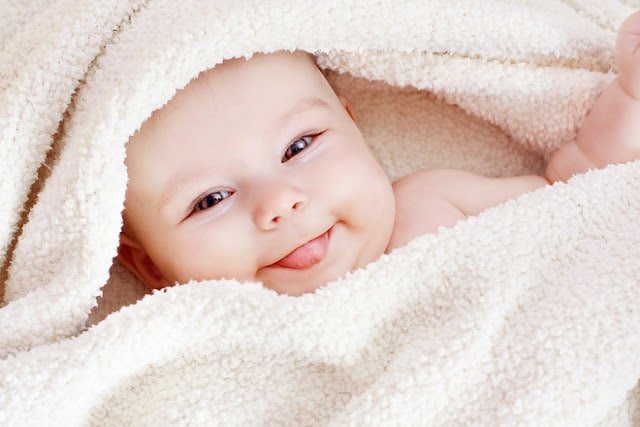 Ảnh Baby Cute Nhất ❤️ Bộ Hình Baby Dễ Thương Đáng Yêu