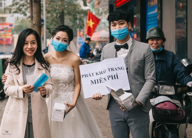 Hình ảnh đẹp của người Việt giữa dịch covid