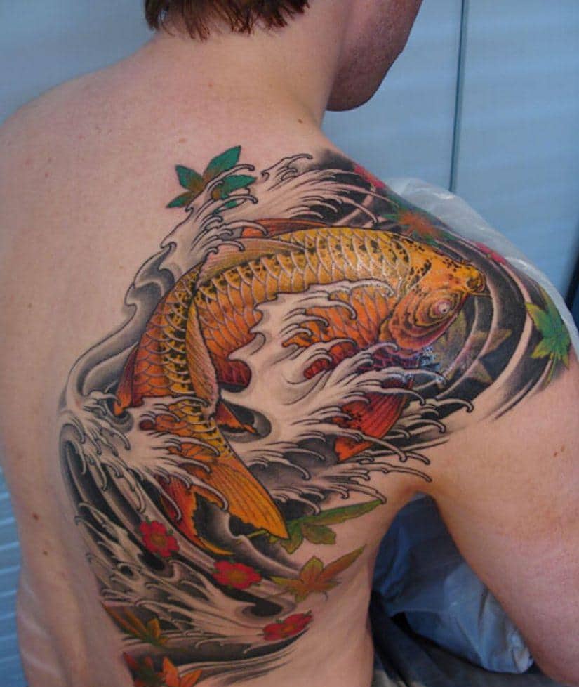 Ảnh tattoo cá rồng xăm nửa lưng ấn tượng