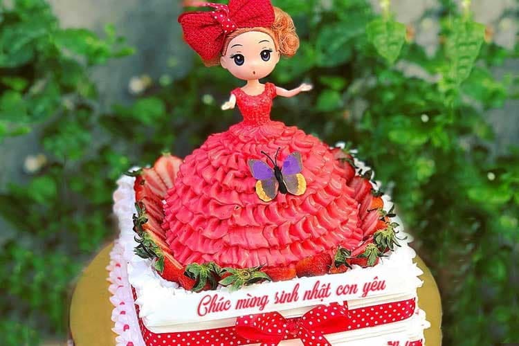 Chiếc bánh sinh nhật tạo hình công chúa mừng sinh nhật con
