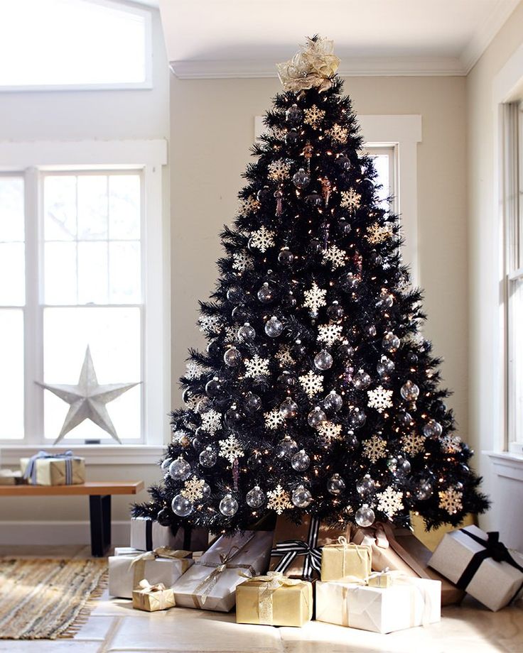 Hình ảnh cây thông Noel và những món quà giáng sinh