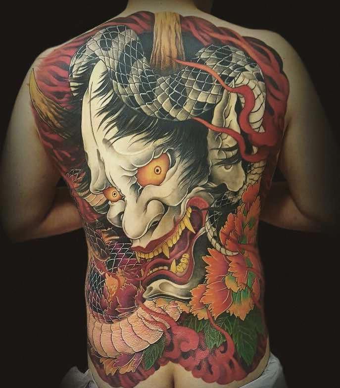 Hình tattoo Yakuza kín ở lưng đẹp nhất