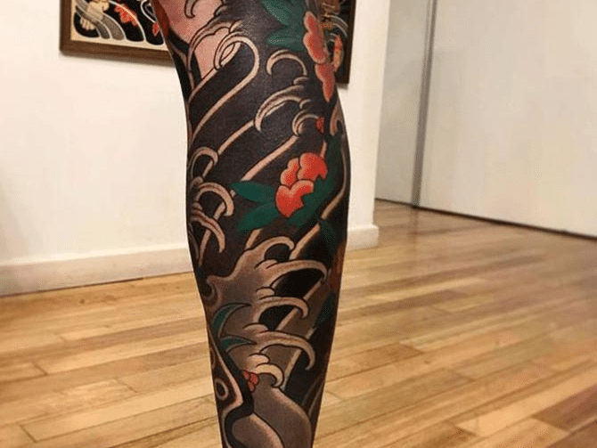 Hὶnh tattoo bắp chȃn Nhật cổ