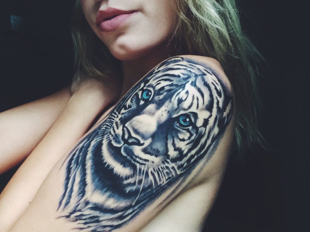 Hình tattoo hổ trắng cực đẹp