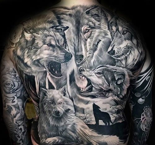 Hình tattoo sói kín lưng dũng mãnh