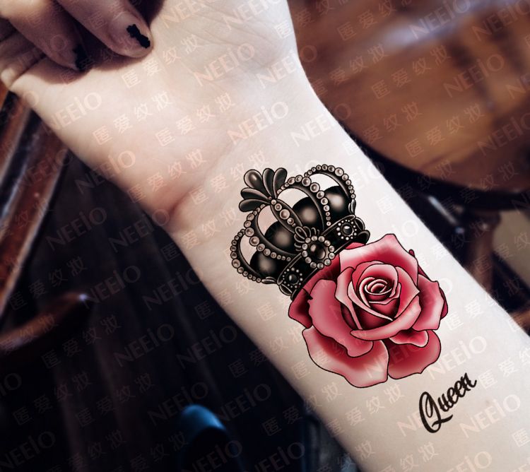 Hình tattoo vương miện hoa hồng đẹp
