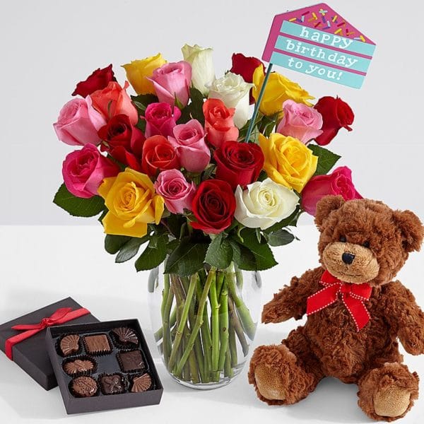 Hoa, gấu và socola cho một ngày sinh nhật ngọt ngào và lãng mạn