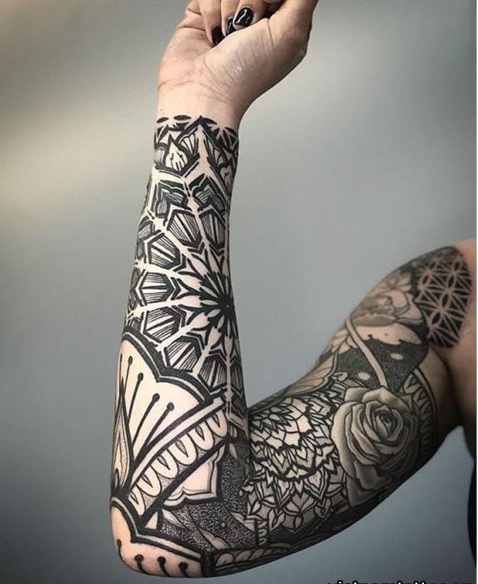 Kiểu tattoo bít tay hoa văn tuyệt đẹp