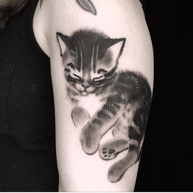 Tattoo chú mèo đáng yêu và cute