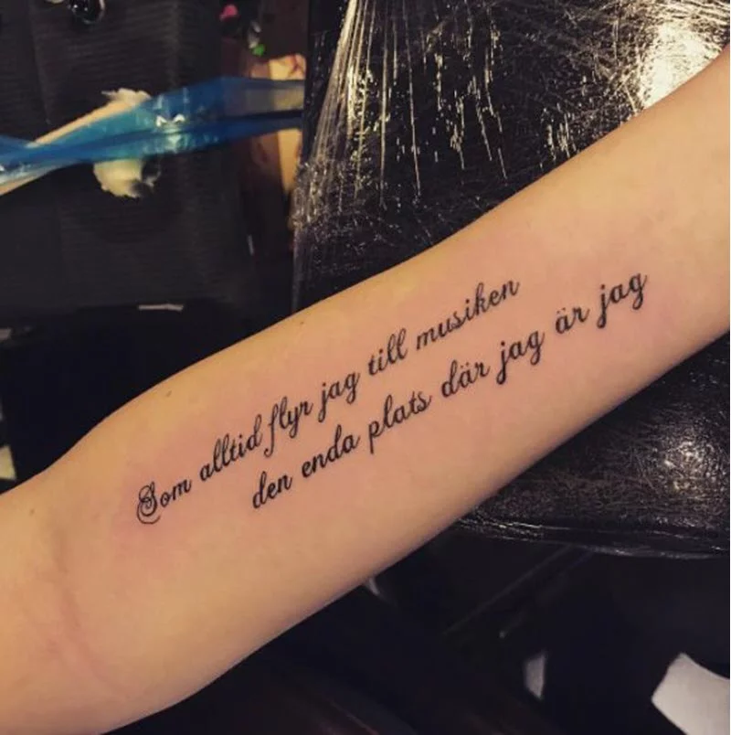 Tattoo chữ xăm ở tay
