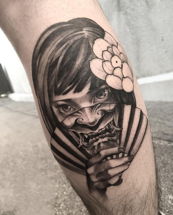 Tattoo cô gái mặt quỷ gây ấn tượng mạnh với người nhìn