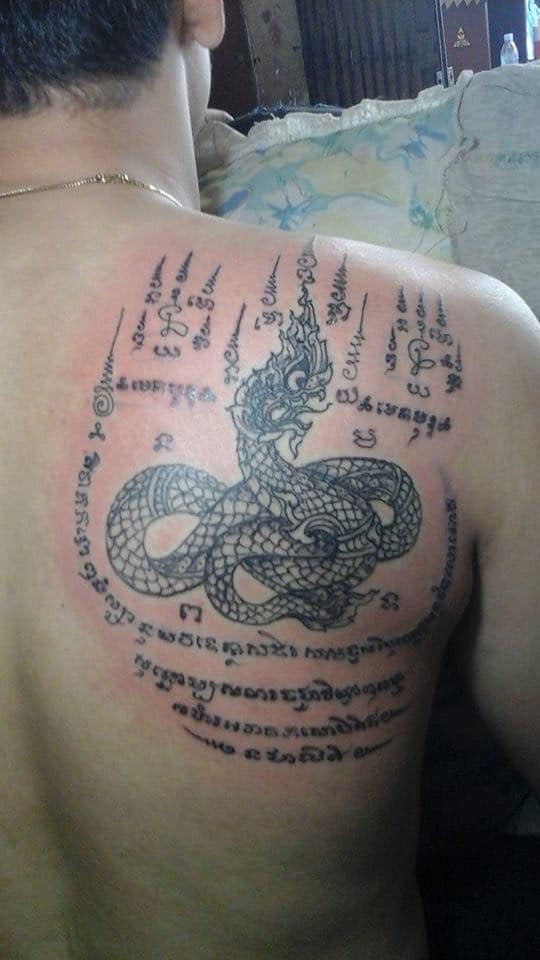Tattoo con rồng Khmer