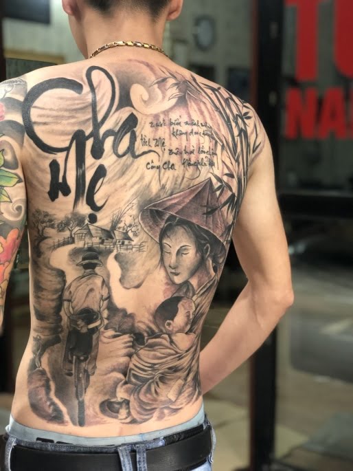 Tattoo kín lưng nói về bậc sinh thành