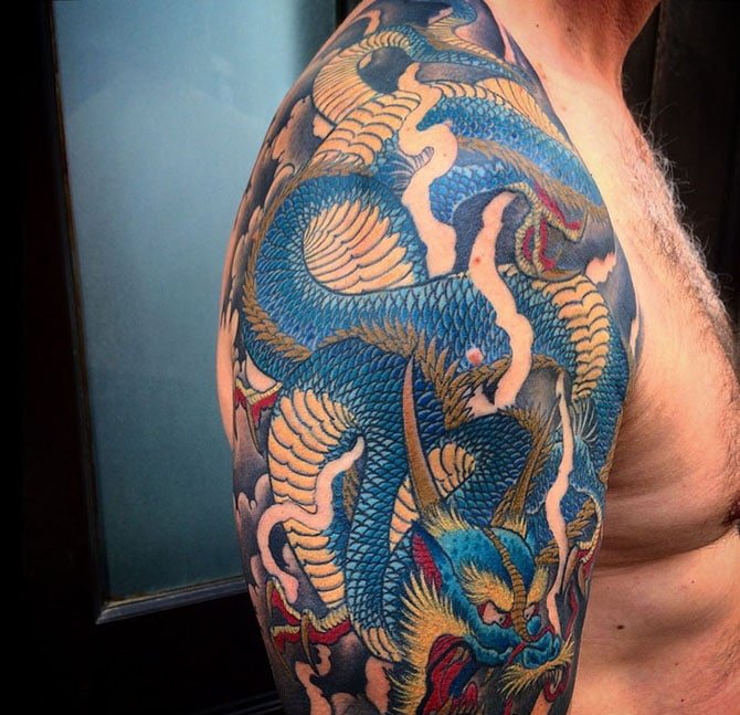 Tattoo rồng xanh vắt vai sắc nét từng chi tiết nhỏ