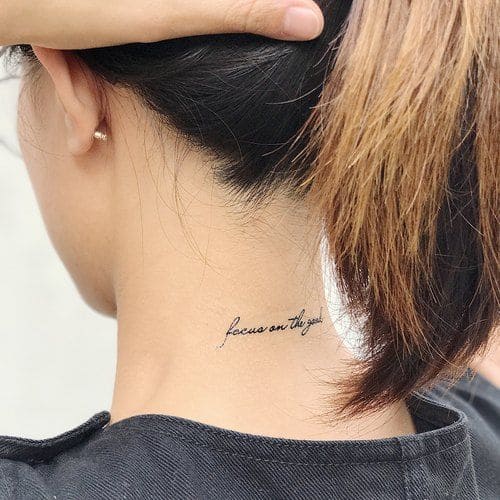 Tattoo xăm chữ ý nghĩa cho con gái