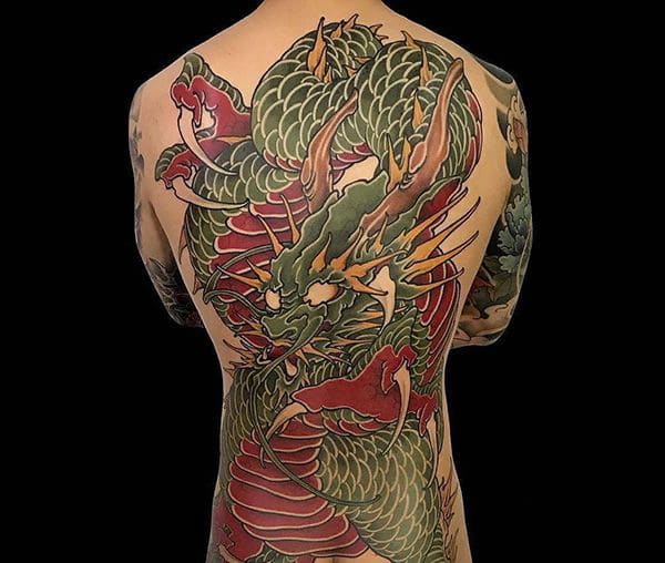 Tattoo xăm rồng kín lưng đẹp