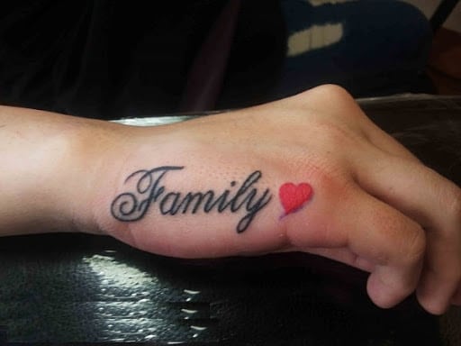 Xăm tattoo Family lên tay