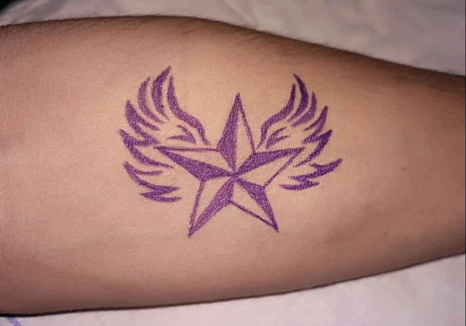 Xăm tattoo ngôi sao ở tay ấn tượng