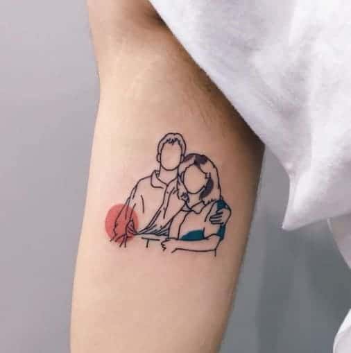 hình ảnh cha mẹ tattoo trên cánh tay'