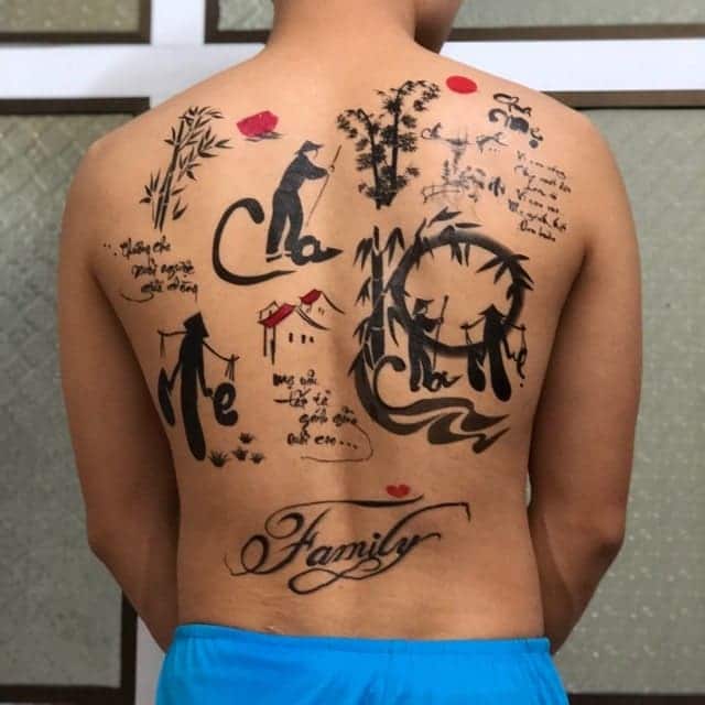 hình tattoo cha mẹ ý nghĩa kín lưng