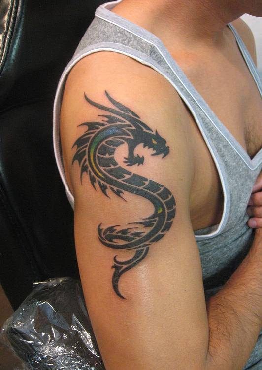 hình xăm dragon đẹp cho nam ở bắp tay