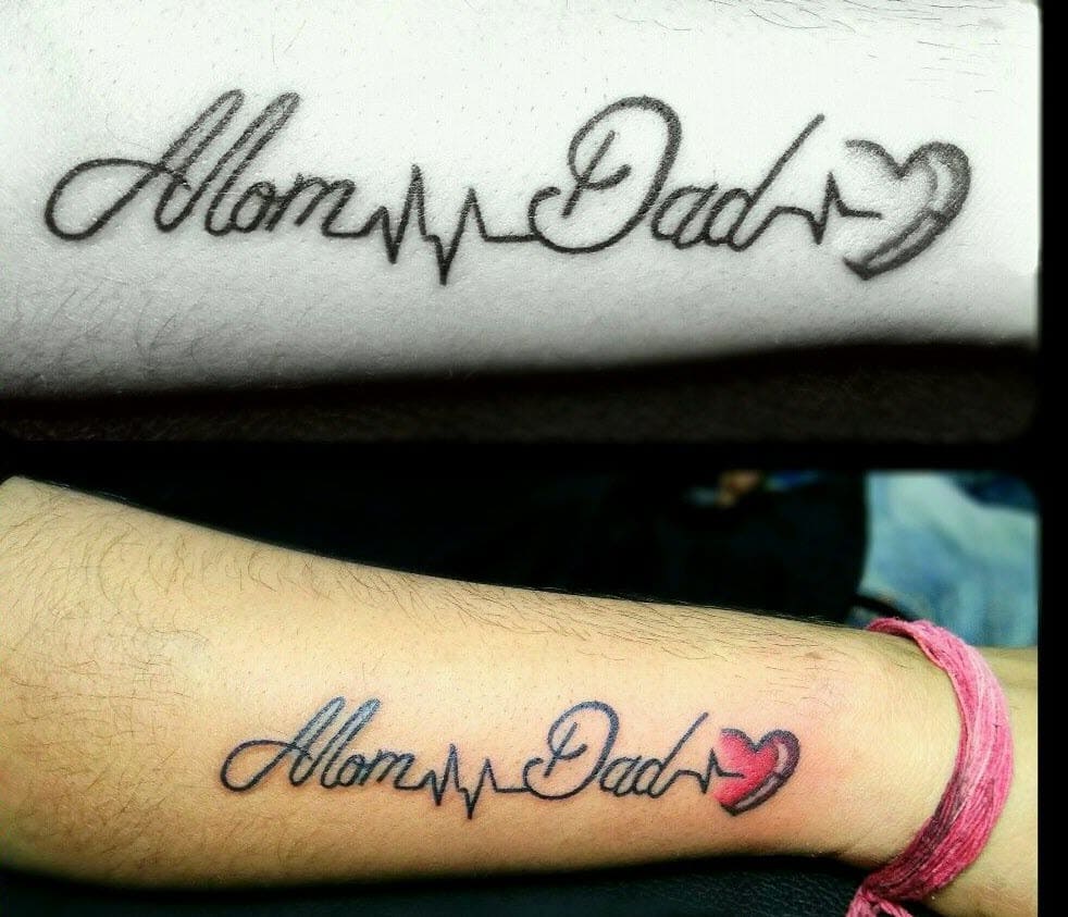 mẫu tattoo chữ cha mẹ bằng tiếng anh và hình trái tim