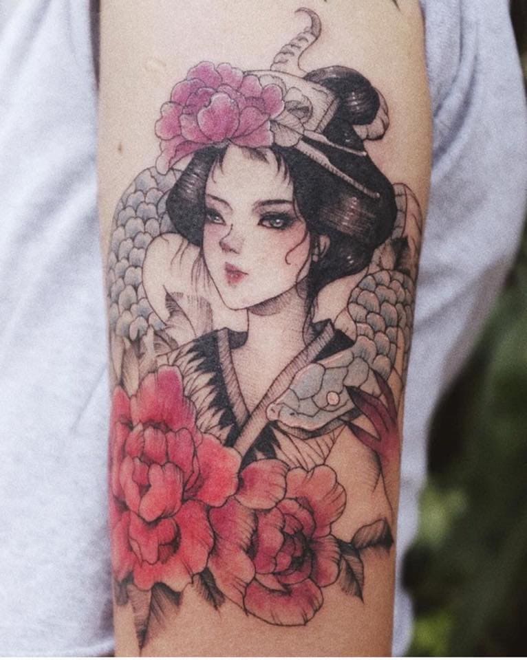 mẫu tattoo cô gái trung hoa nhỏ ở trên cánh tay