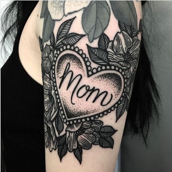 mẫu tattoo hình chữ mẹ tiếng anh trắng đen