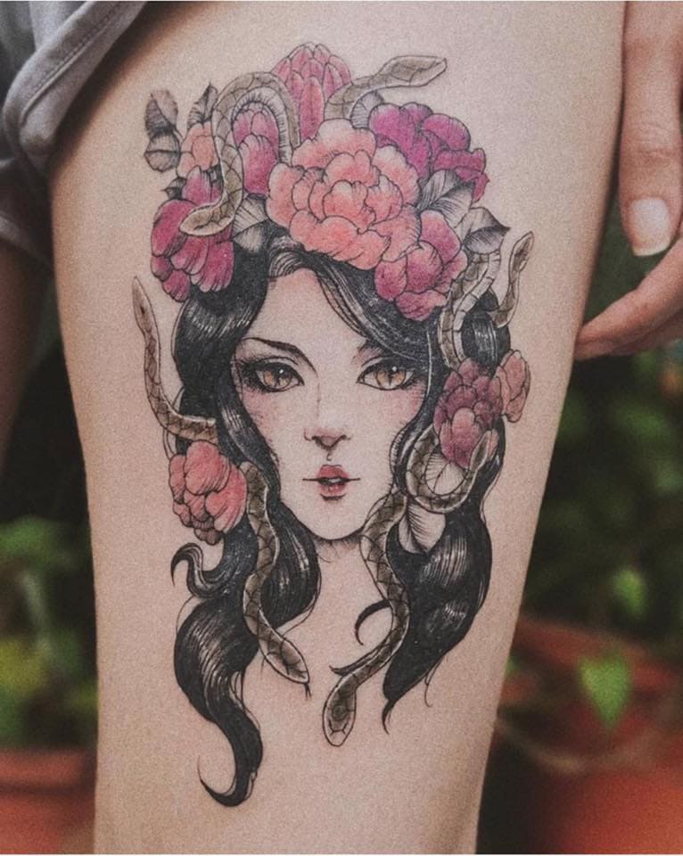 mẫu tattoo hình cô gái trung hoa trên đùi độc lạ