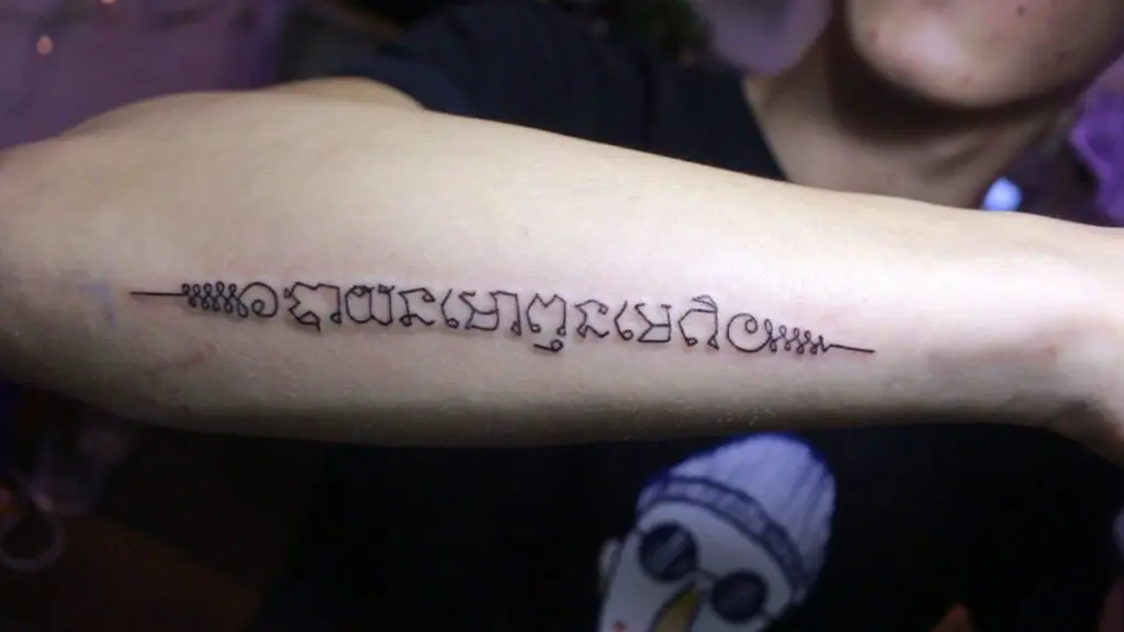 mẫu xăm chữ thái ở tay đẹp