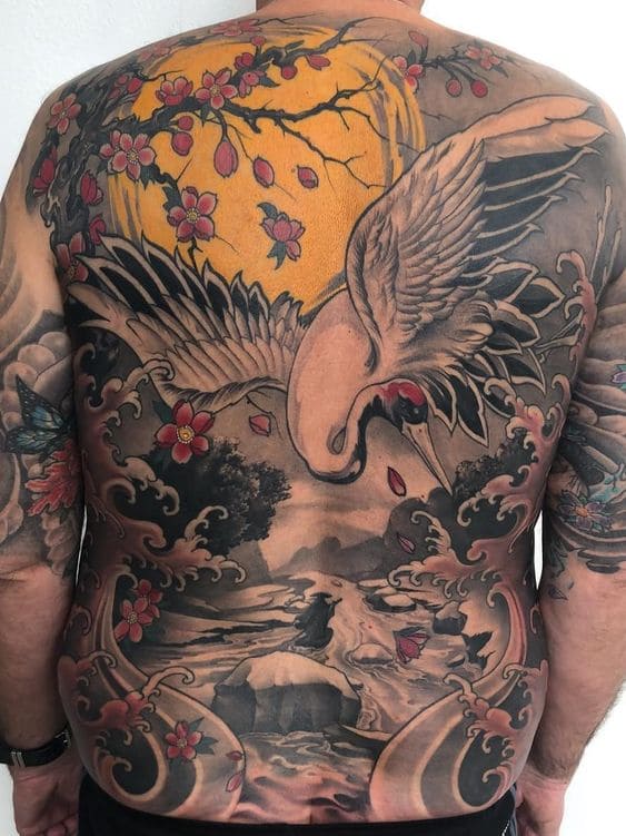 tattoo hình con cò full lưng đẹp đến mê
