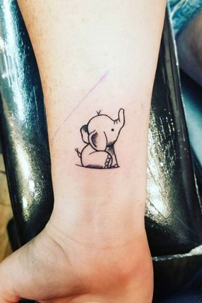 Ảnh tattoo chú voi con nhỏ nhắn mini