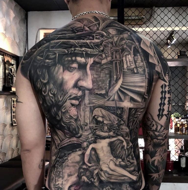 Giới thiệu tattoo chúa giêsu kín lưng đẹp