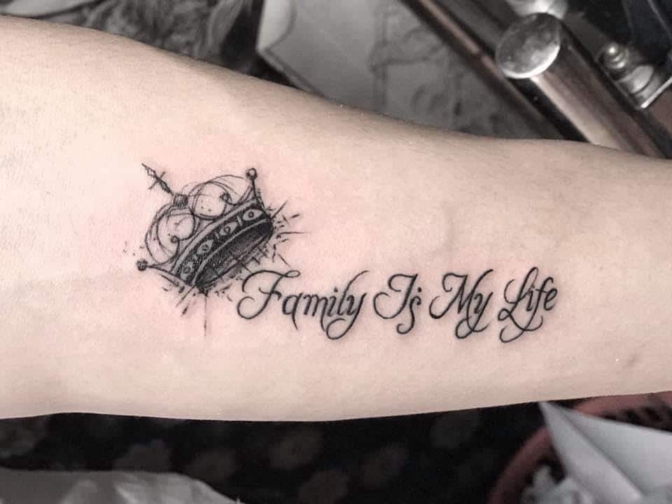 Gợi ý mẫu tattoo chữ tiếng Anh về gia đình đẹp