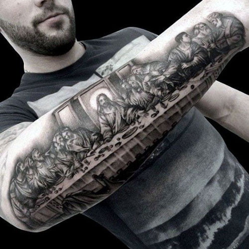 Gửi bạn tham khảo kiểu tattoo chúa ở cánh tay đẹp