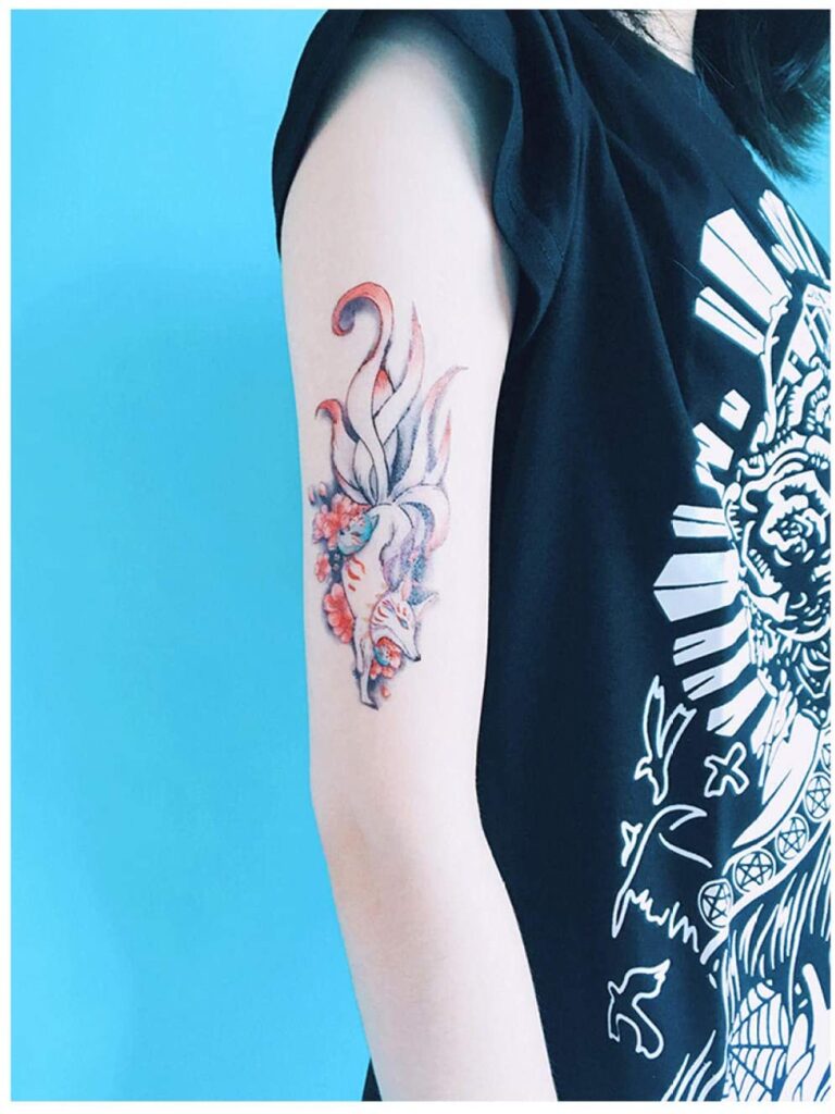 Hình tattoo con cáo 9 đuôi đẹp ở tay