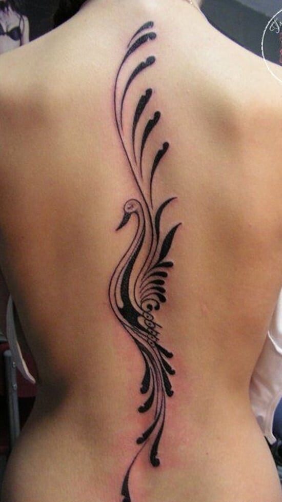 Hình tattoo dọc sống lưng cho nữ chim phượng hoàng