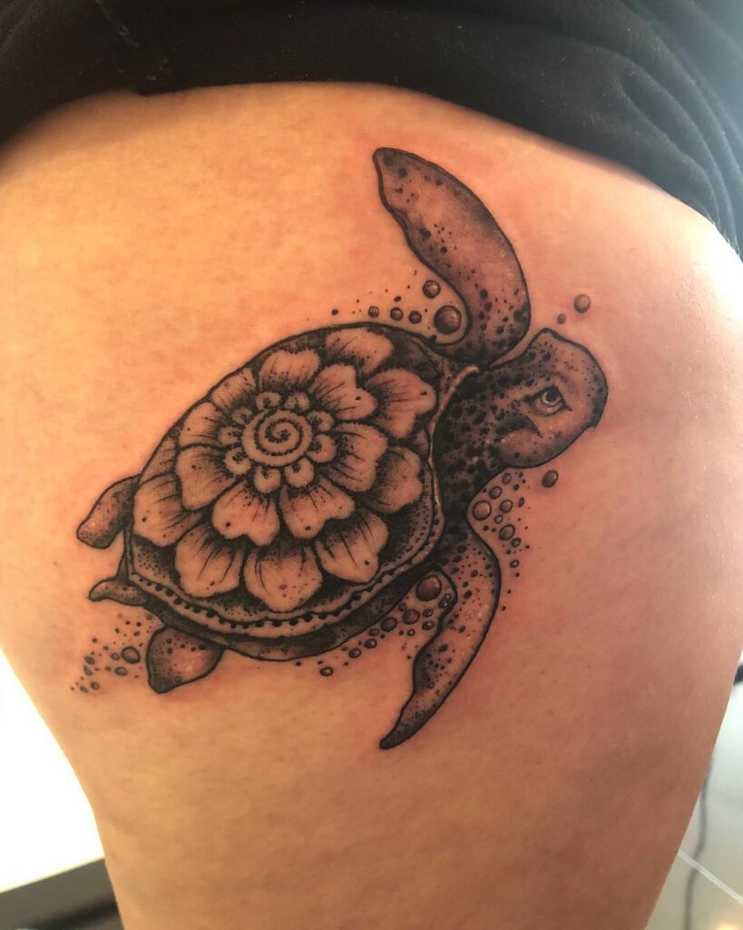 Hình tattoo hoa văn con rùa đẹp lạ