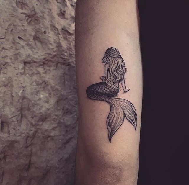 Hình tattoo nàng tiên cá mini