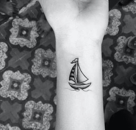 Hình tattoo thuyền buồm mini nhỏ xinh