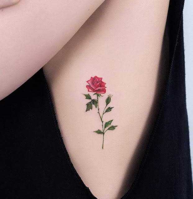 Kiểu tattoo hoa hồng mini cho con gái