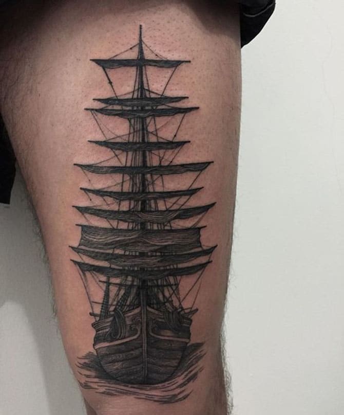Kiểu tattoo thuận buồm xuôi gió đơn giản