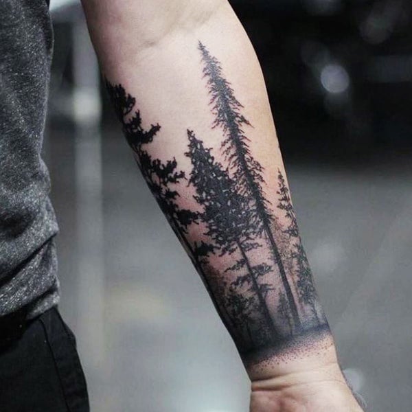 Mẫu tattoo cánh rừng đẹp cho con trai