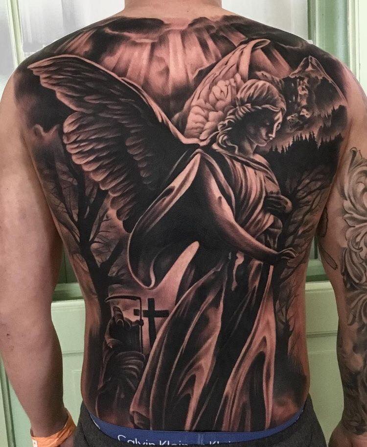 Mẫu tattoo kín lưng kiểu hình thiên sứ đẹp