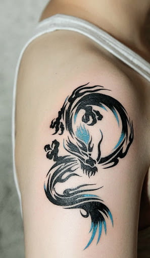 Mẫu tattoo rồng mini ở tay cho con gái