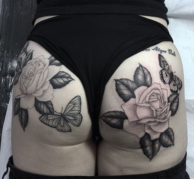 Mẫu xăm hoa hồng và bướm ở mông cho nàng