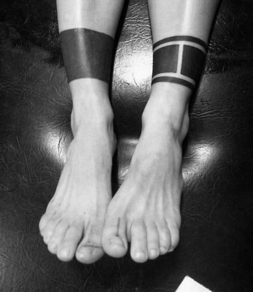 Những hình tattoo vòng chân nam đẹp ngầu