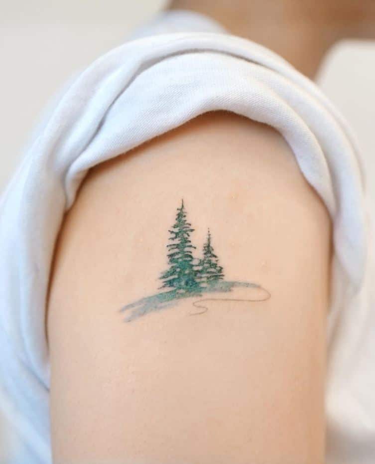 Tattoo cây thông mini cực dễ thương
