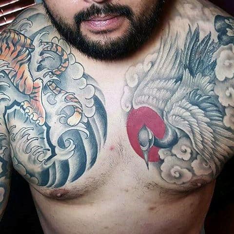 Tattoo con hạc ấn tượng nhất cho nam